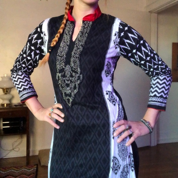 Gorgeous Handmade Ethnic Indian Long Tunic - Picture 3 of 5